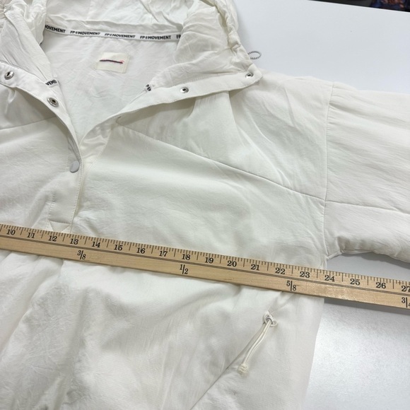 Free People Movement NEW Women’s Sz XS Soft White 1/4 Snap Hooded Puffer Jacket - Picture 13 of 15